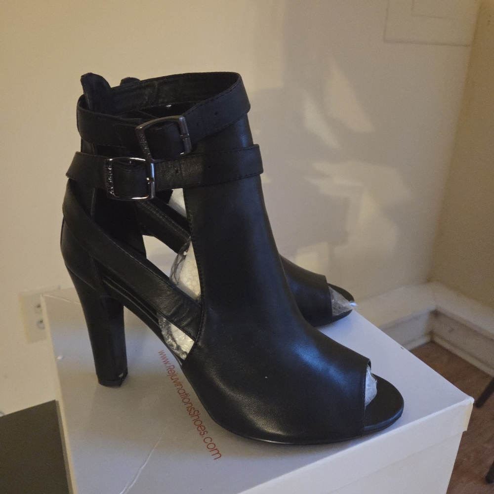*Final Price* Black Cutout Peep-Toe Heels – Size 12 (Women’s)